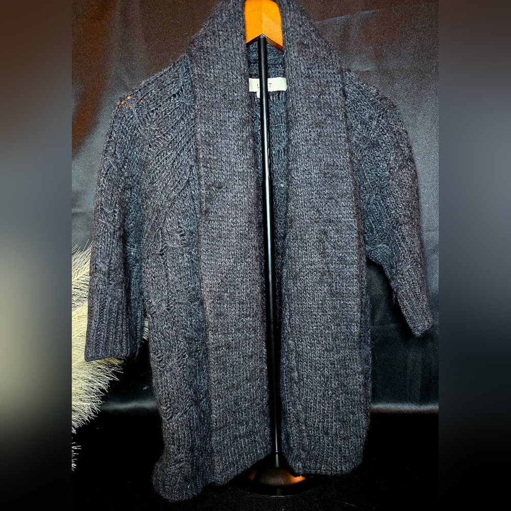 Women's Gray Sweater - Picture 3 of 4